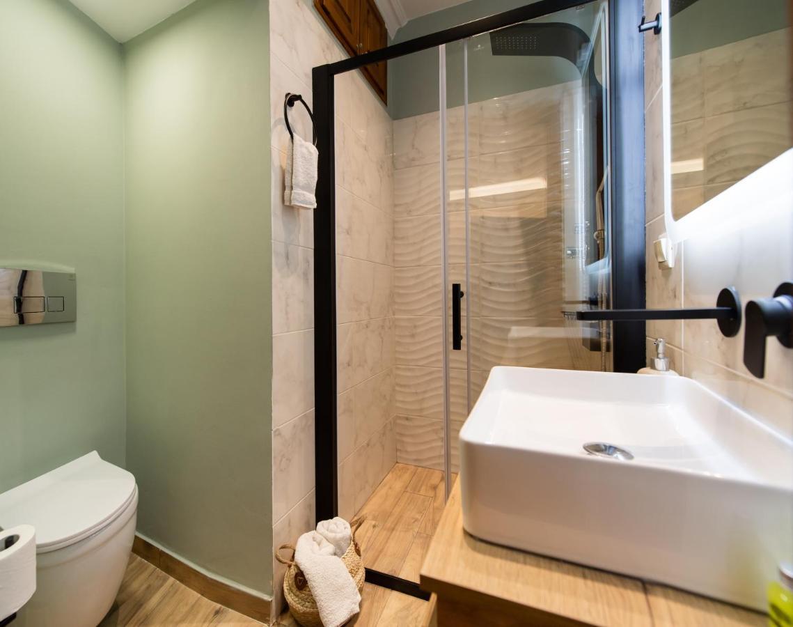 Lefkas City Apartments & Suites Лефкада Екстериор снимка