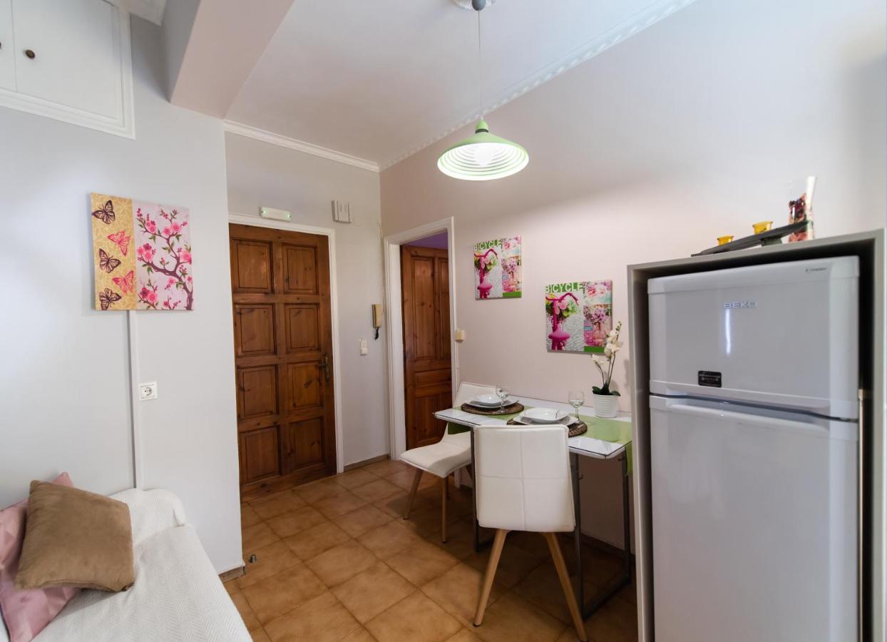 Lefkas City Apartments & Suites Лефкада Екстериор снимка