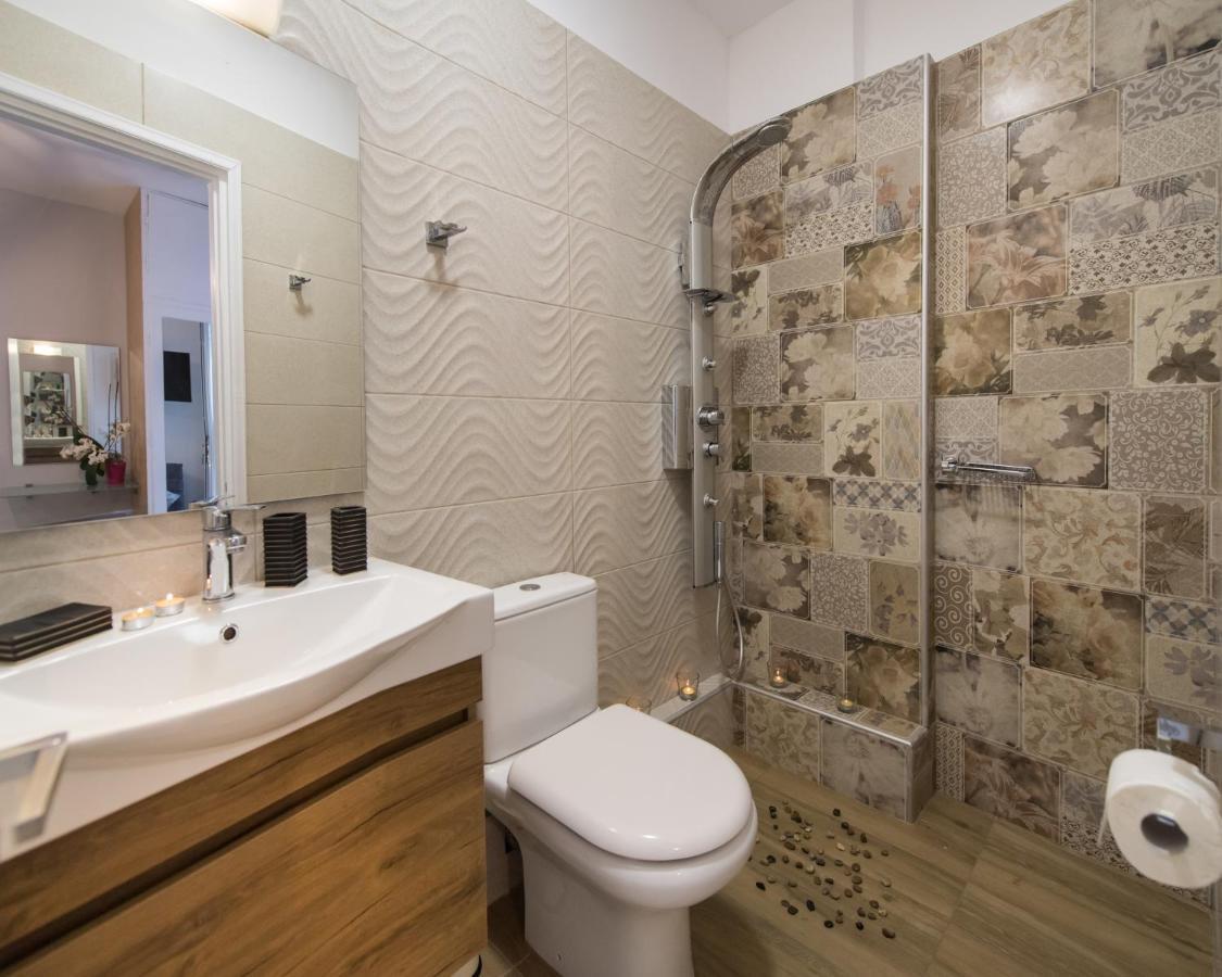 Lefkas City Apartments & Suites Лефкада Екстериор снимка